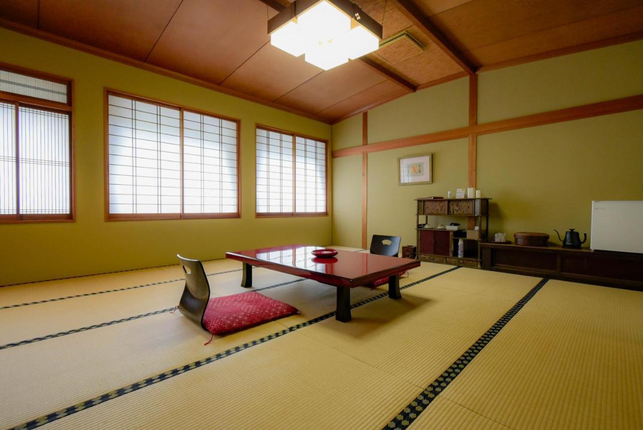 Irorinoyado Ashina Hotell Aizuwakamatsu Eksteriør bilde