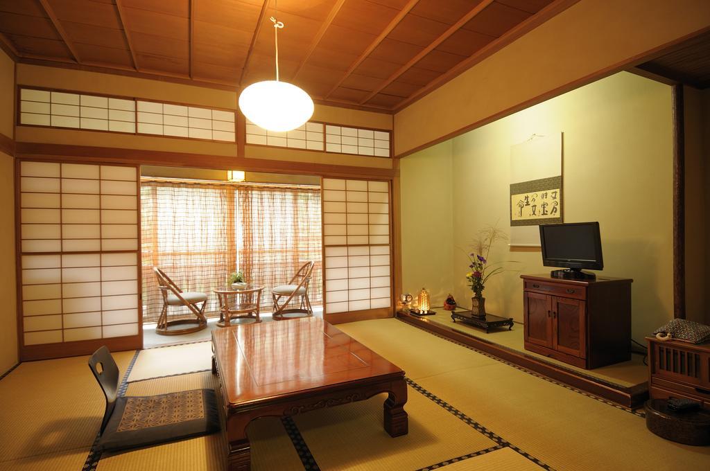 Irorinoyado Ashina Hotell Aizuwakamatsu Eksteriør bilde