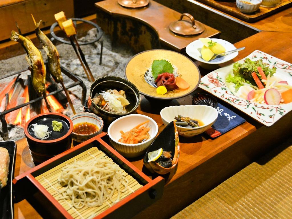 Irorinoyado Ashina Hotell Aizuwakamatsu Eksteriør bilde